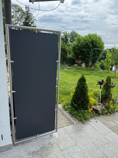 Sichtschutz mit Blechfüllung